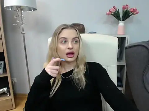 BlankaXCute online show from February 12, 2026, 10:05 pm