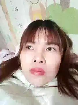 Snapshot of Loyalty-love chatting on February 9, 2026, 2:21 pm Loyalty-love online show from February 9, 2026, 2:21 pm