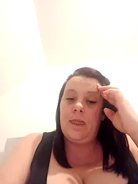 louisa36 online show from March 1, 2026, 10:56 pm