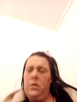 louisa36 online show from March 8, 2026, 2:04 am