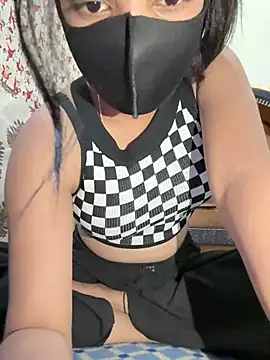 Cutedesigirl online show from February 27, 2026, 5:07 am