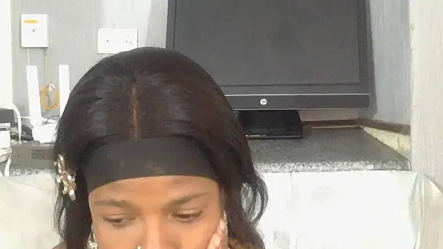 xxBabyDoll online show from April 12, 2026, 2:22 pm