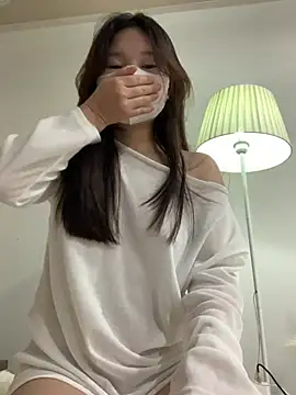 Rin-yiyi online show from February 19, 2026, 4:47 pm