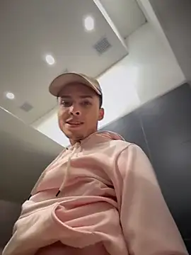 Snapshot of Eros_lee chatting on February 23, 2026, 10:40 pm Eros lee online show from February 23, 2026, 10:40 pm