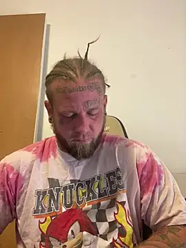 Snapshot of Smokebluntafterblunt chatting on July 16, 2026, 10:54 am Smokebluntafterblunt online show from July 16, 2026, 10:54 am