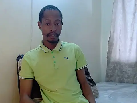 MRSHYGUY29 online show from May 21, 2026, 7:59 am