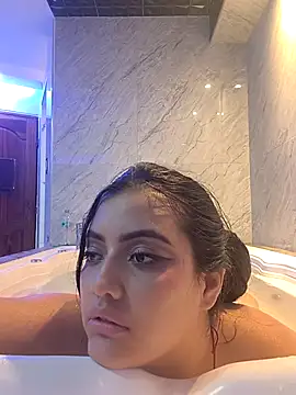 Snapshot of JoycePierce chatting on March 22, 2026, 10:07 am JoycePierce online show from March 22, 2026, 10:07 am