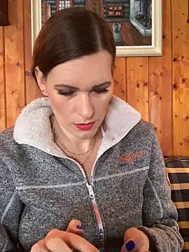 Snapshot of Midnight_Munch chatting on February 23, 2026, 8:33 am Midnight Munch online show from February 23, 2026, 8:33 am