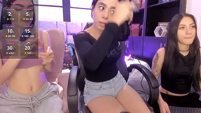 Snapshot of lorraineHunter chatting on February 14, 2026, 12:35 pm lorraineHunter online show from February 14, 2026, 12:35 pm