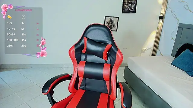 Snapshot of Nina_rouge77 chatting on February 7, 2026, 4:22 pm Nina rouge77 online show from February 7, 2026, 4:22 pm