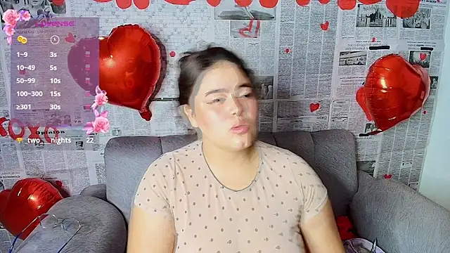 Snapshot of Nina_rouge77 chatting on February 14, 2026, 4:04 pm Nina rouge77 online show from February 14, 2026, 4:04 pm