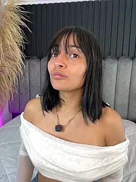 Snapshot of Nanda_vixen_ chatting on February 24, 2026, 9:02 pm Nanda vixen online show from February 24, 2026, 9:02 pm