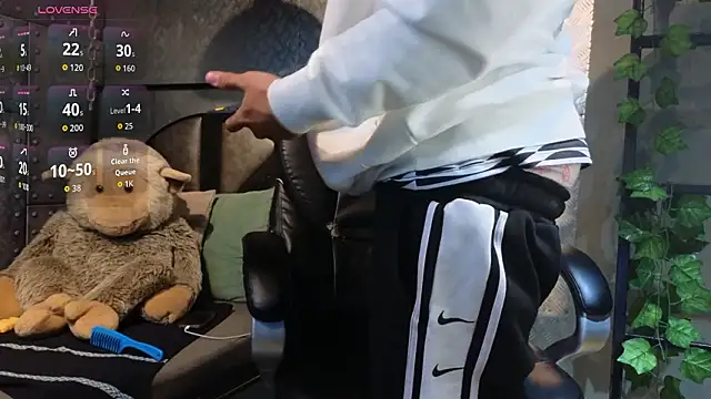 ItsZairen online show from March 8, 2026, 5:22 am