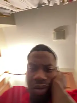 Snapshot of pussyeater_- chatting on April 1, 2026, 2:14 pm pussyeater - online show from April 1, 2026, 2:14 pm