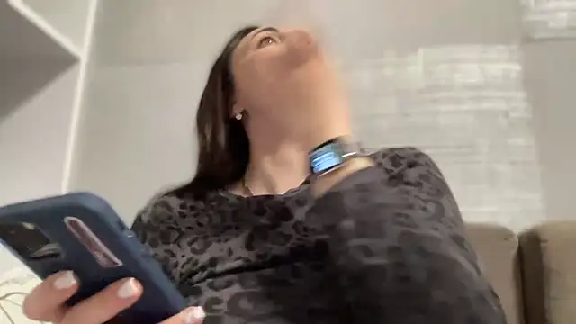 Darsy Rox online show from April 3, 2026, 5:33 pm