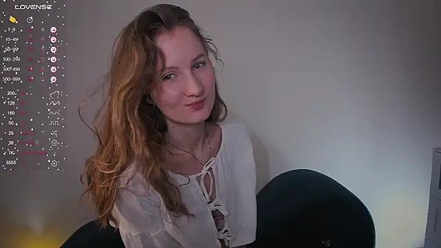 Snapshot of Alika_L_V chatting on February 17, 2026, 3:51 pm Alika L V online show from February 17, 2026, 3:51 pm