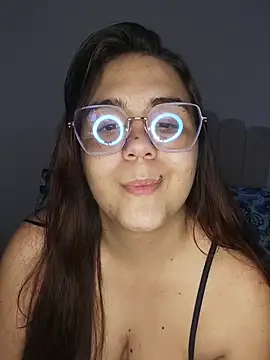 its lauu  online show from April 3, 2026, 5:05 am