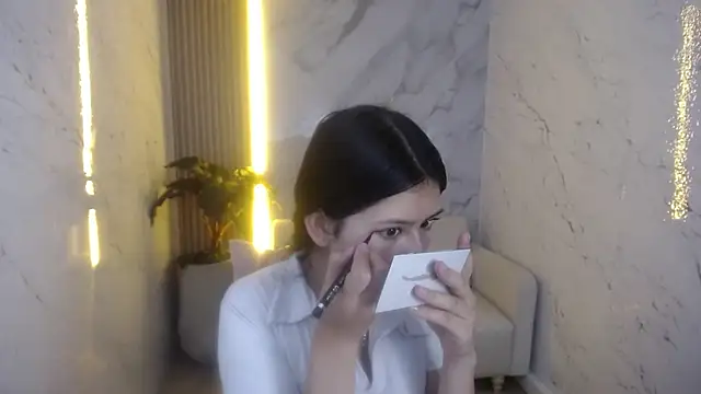 Snapshot of dani_tf chatting on February 28, 2026, 1:12 pm dani tf online show from February 28, 2026, 1:12 pm