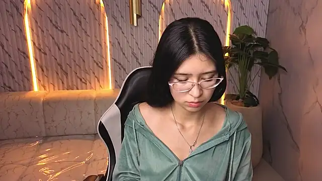 dani tf online show from March 15, 2026, 12:44 pm