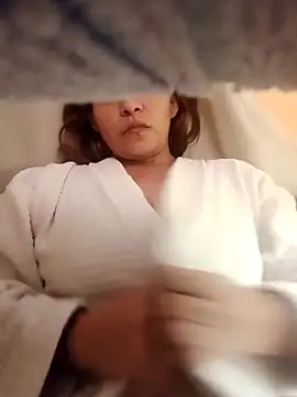 Lindagirlcum online show from February 7, 2026, 8:56 pm