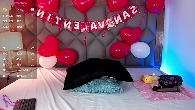 ValeriaRey online show from February 10, 2026, 5:28 pm