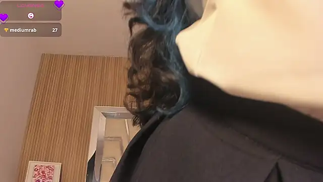 Snapshot of NicoleMonet1 chatting on February 21, 2026, 9:49 pm NicoleMonet1 online show from February 21, 2026, 9:49 pm