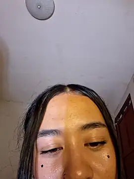 Snapshot of Zafira_glow chatting on February 11, 2026, 1:32 am Zafira glow online show from February 11, 2026, 1:32 am