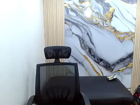 DaviidBuckx  online show from February 15, 2026, 2:30 am