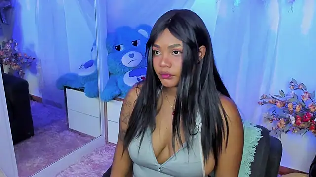 Snapshot of Angel_Belll chatting on March 27, 2026, 12:38 am Angel Belll online show from March 27, 2026, 12:38 am