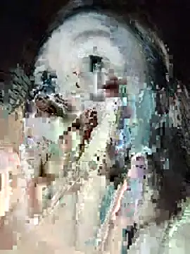 Snapshot of Yiyoongg chatting on June 4, 2026, 1:33 am Yiyoongg online show from June 4, 2026, 1:33 am
