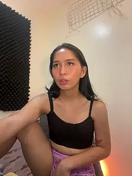 goddess athena69 online show from April 29, 2026, 3:27 pm