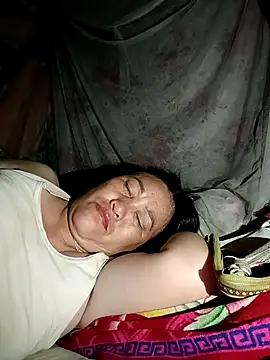 Lucky baby7 online show from April 12, 2026, 7:41 pm