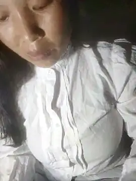 Snapshot of Yang-my- chatting on February 12, 2026, 1:17 pm Yang-my- online show from February 12, 2026, 1:17 pm