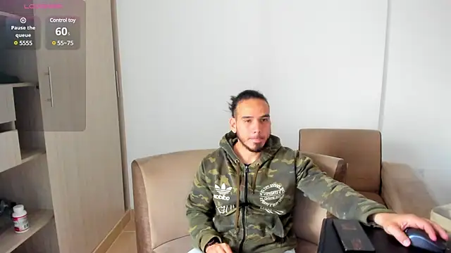 Snapshot of jhustin_marcius chatting on January 17, 2025, 10:01 pm jhustin marcius online show from January 17, 2025, 10:01 pm