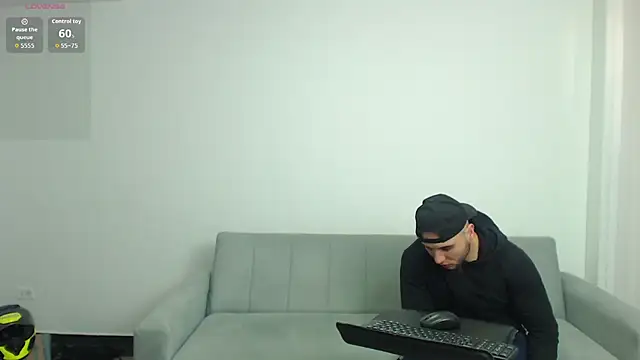 jhustin marcius online show from March 4, 2026, 8:37 pm