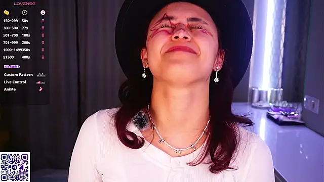 Snapshot of VerlieChahal chatting on February 16, 2026, 7:10 pm VerlieChahal online show from February 16, 2026, 7:10 pm