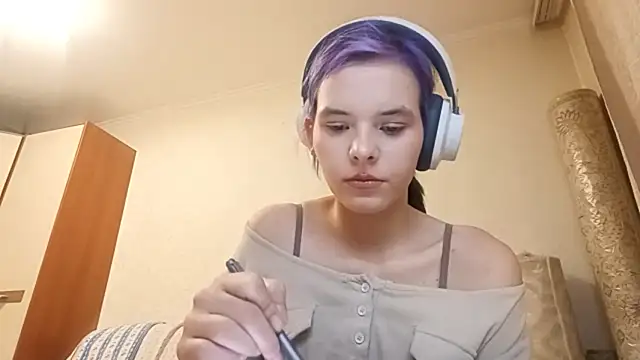 Snapshot of CallerKoran chatting on February 8, 2026, 4:32 pm CallerKoran online show from February 8, 2026, 4:32 pm