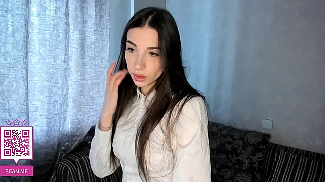 Snapshot of LaneLove1 chatting on February 15, 2026, 11:19 am LaneLove1 online show from February 15, 2026, 11:19 am