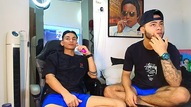 Snapshot of Xanderstone00 chatting on February 24, 2026, 3:59 am Xanderstone00 online show from February 24, 2026, 3:59 am