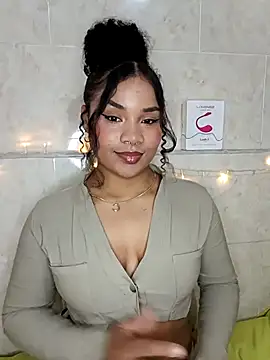 Snapshot of BrianaSweetxxx chatting on February 17, 2026, 2:19 am BrianaSweetxxx online show from February 17, 2026, 2:19 am