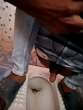 Snapshot of yusu_3 chatting on March 18, 2026, 4:48 am yusu 3 online show from March 18, 2026, 4:48 am