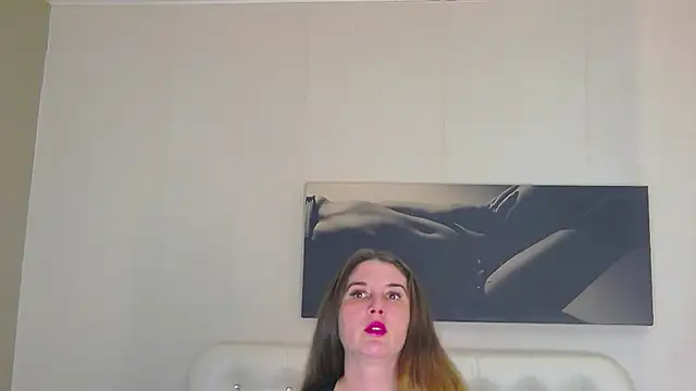 AzeliaHart online show from February 10, 2026, 5:33 am