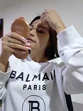 JuliettaArlet online show from April 1, 2026, 11:11 am