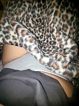 Snapshot of MarBurn chatting on February 27, 2026, 12:43 am MarBurn online show from February 27, 2026, 12:43 am