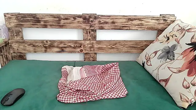 elfaty online show from April 8, 2026, 9:20 am