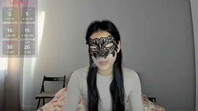 HelenBlazeTrt online show from May 18, 2026, 2:07 am