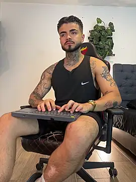 Benjii Carter1 online show from June 3, 2026, 3:42 am