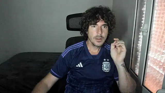 joaquin420 hot online show from May 9, 2026, 7:24 am