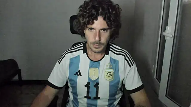 joaquin420 hot online show from May 18, 2026, 6:03 pm