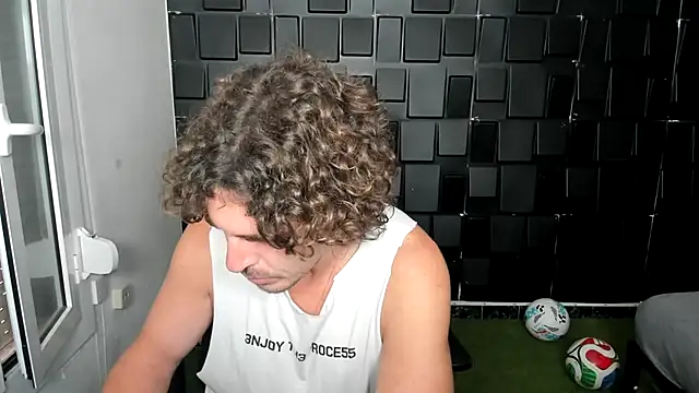 joaquin420 hot online show from May 27, 2026, 5:59 am